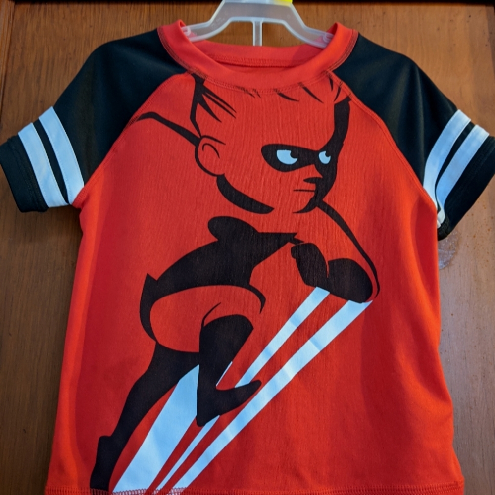 Dash Incredibles shorts outfit